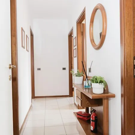 Attico Casa Alicia 아파트